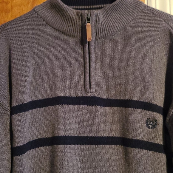 Sweater - Picture 2 of 2